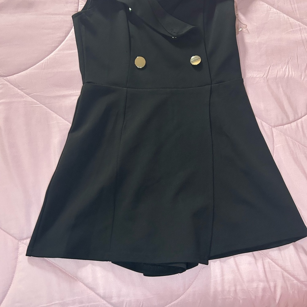 Short jumpsuit